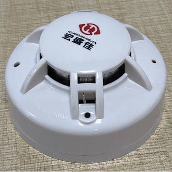 RS485儲(chǔ)能柜煙溫一體傳感器/換電站復(fù)合型感煙感溫探測器